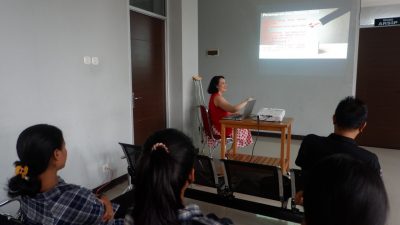 Karida Tan Nara Sumber Workshop JWKS