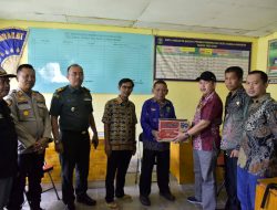 PT Bukit Asam Distributes CSR Aid in Sumaja Makmur Village, Gunung Megang District