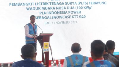 Jelang KTT G20, Menko Luhut Resmikan PLTS Terapung Milik PLN di Nusa Dua Bali* 
