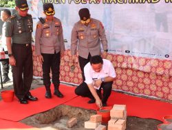 Pj. Bupati Dampingi Kapolda Letakkan Batu Pertama Pembangunan Gedung Serbaguna Polres Muara Enim
