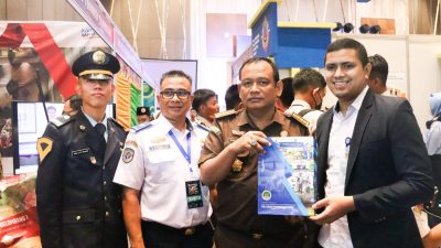 Asisten Pembinaan Kejaksaan Tinggi Riau Hadiri Kegiatan Pameran Pendidikan Dan Inovasi Perguruan Tinggi Sumatera Education Tecno Expo Tahun 2023